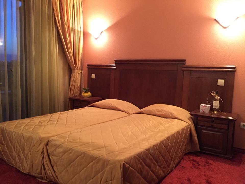 Boliari Hotel Veliko Tarnovo Exterior photo