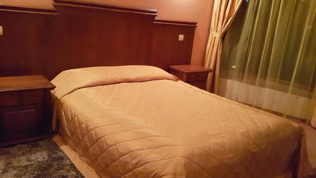 Boliari Hotel Veliko Tarnovo Exterior photo